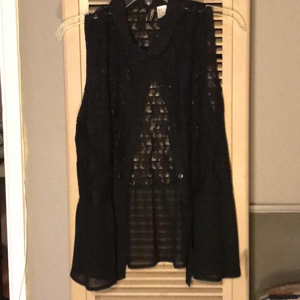 Lace shirt